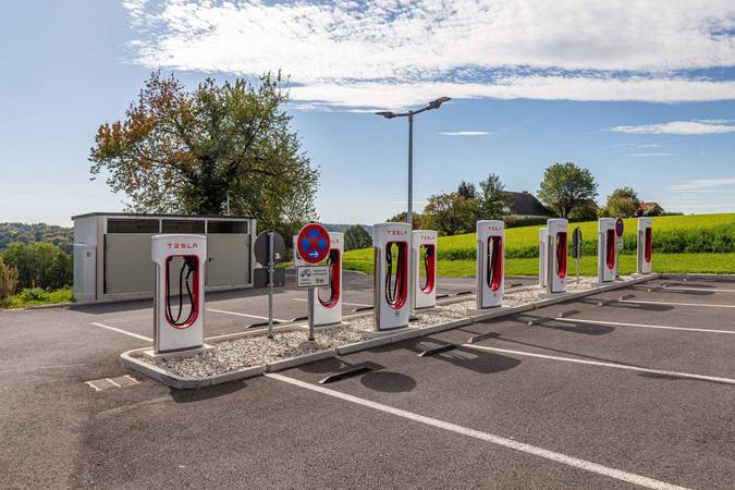 Tesla Supercharger im 4* Hotel Liebmann